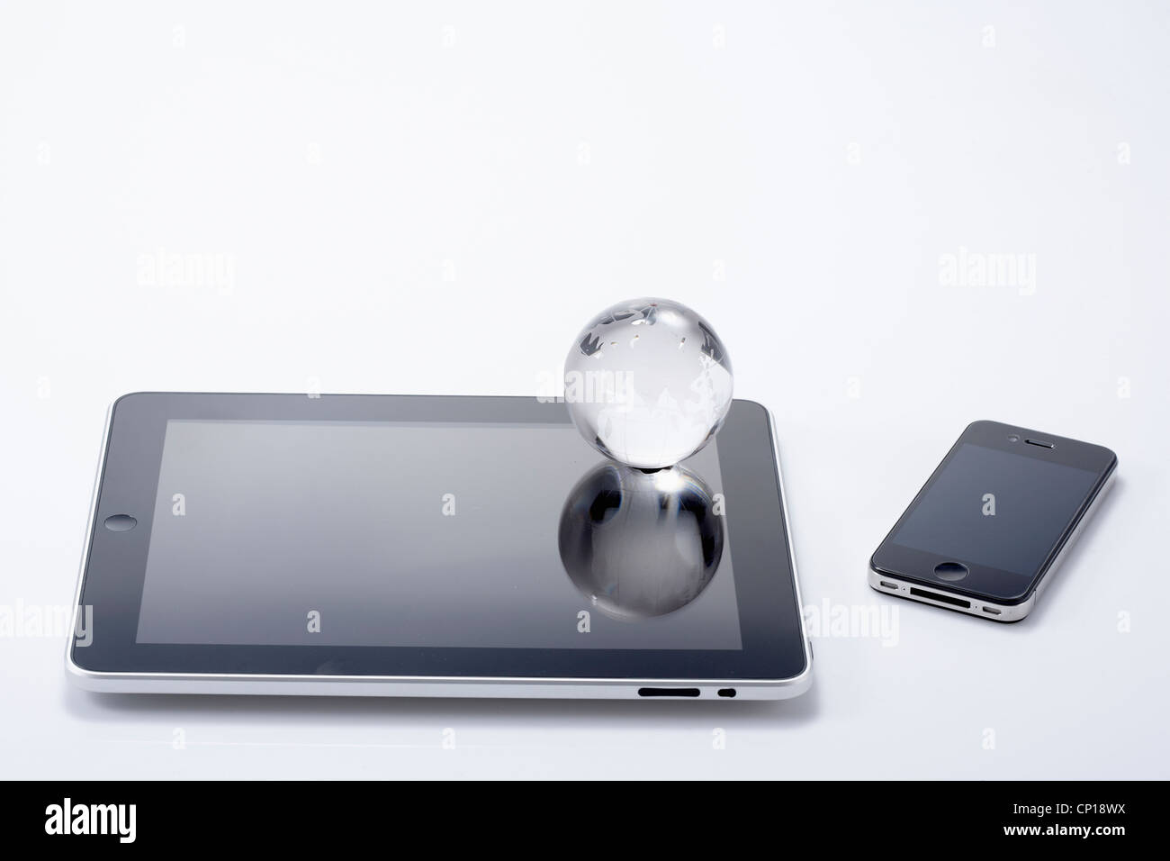 Pc globe hi-res stock photography and images - Alamy