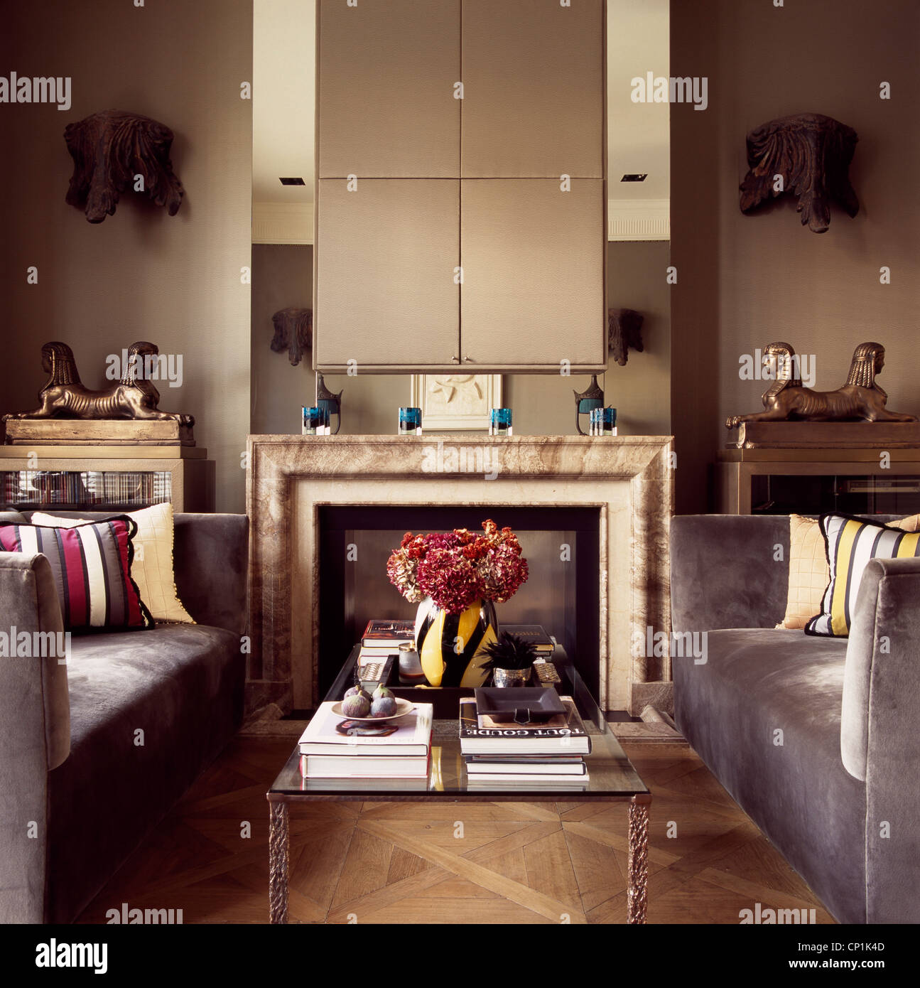 Living room in Portobello apartment, London, UK Stock Photo Alamy