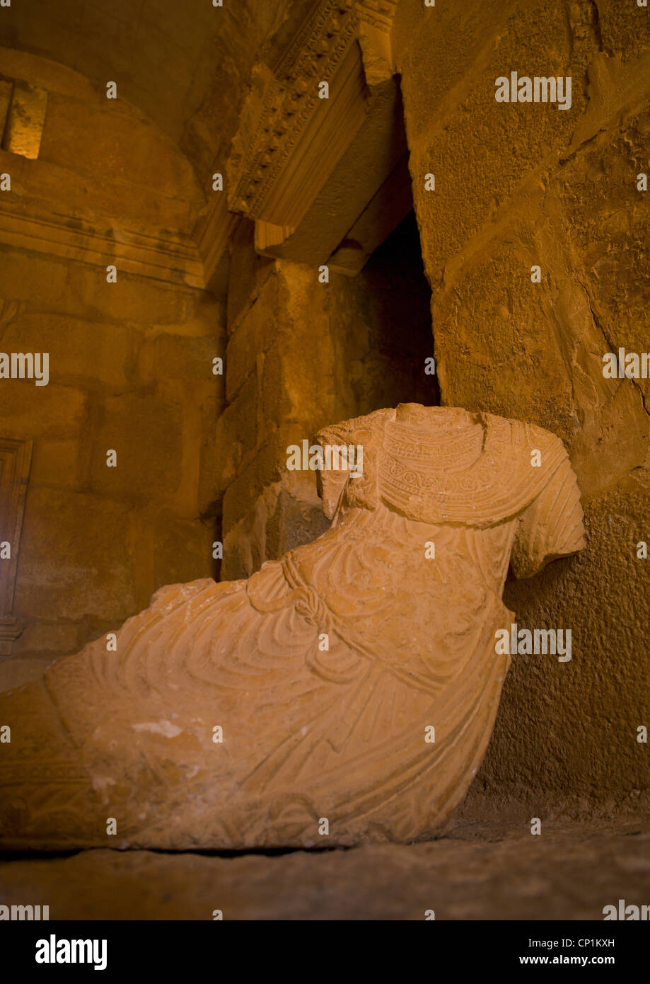 Ancient syrian burial site hi-res stock photography and images - Alamy