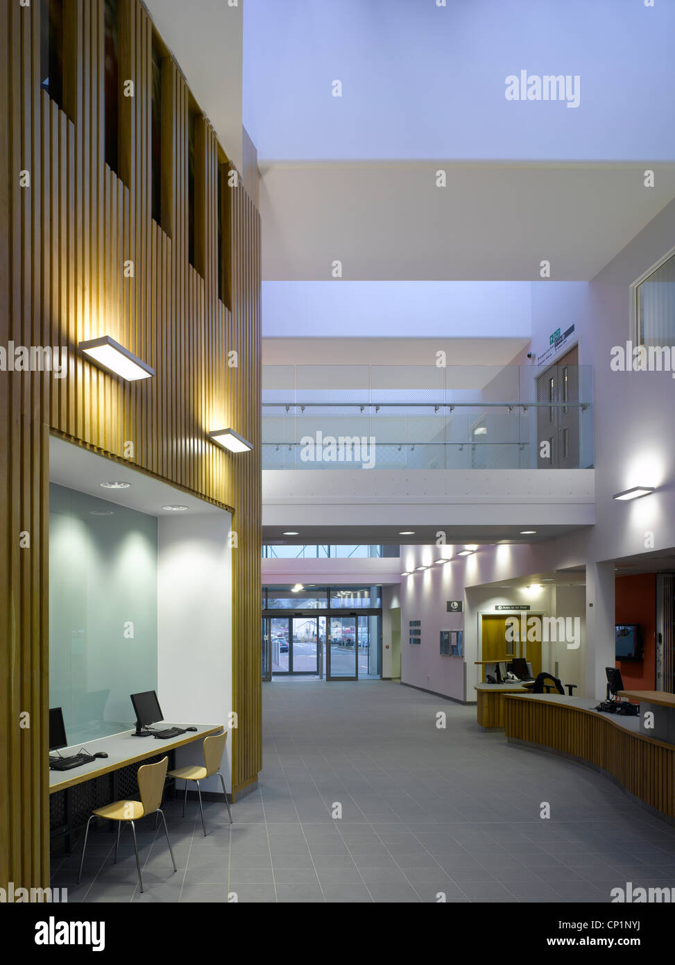 newton-abbot-hospital-hi-res-stock-photography-and-images-alamy