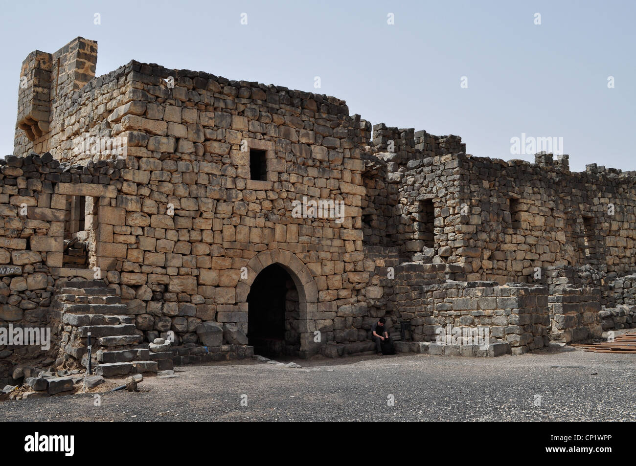 Qasr Al Azraq - the "blue fortress" built of black basalt and used by T.E.  Lawrence during the Arab uprising100 km east of Amman Stock Photo - Alamy
