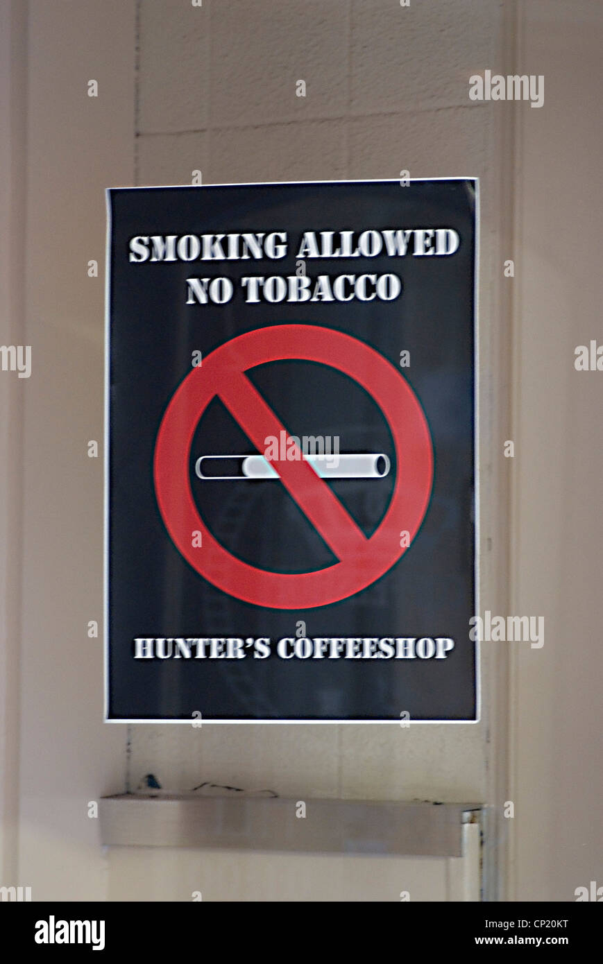 is tobacco legal in amsterdam No smoking sign and amsterdam hi-res stock photography and images