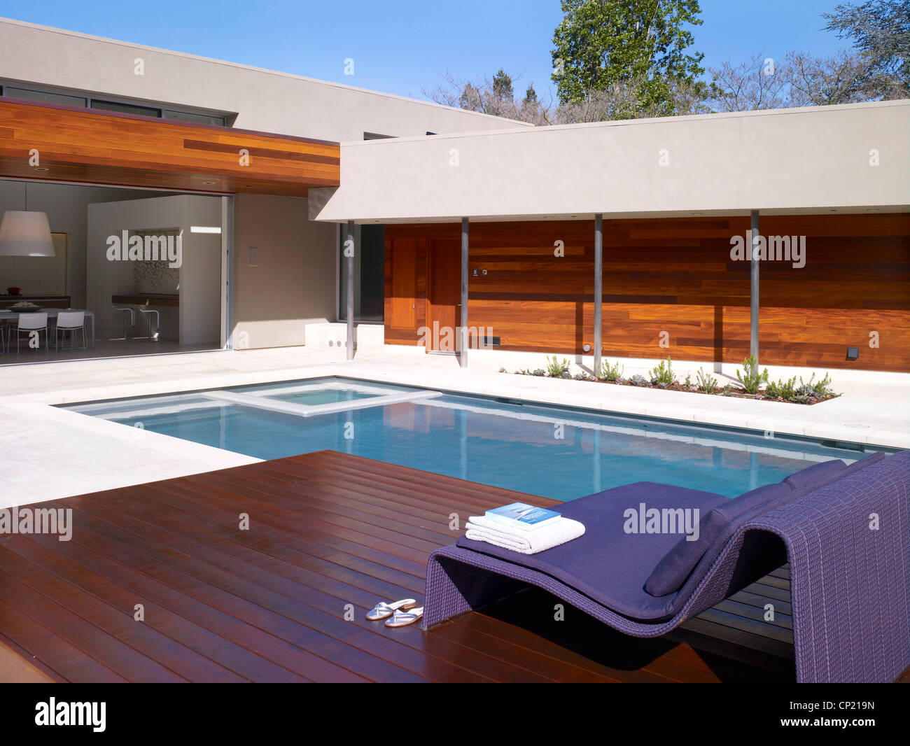 Swimming pool and paved area with outdoor furniture of Menlo Park