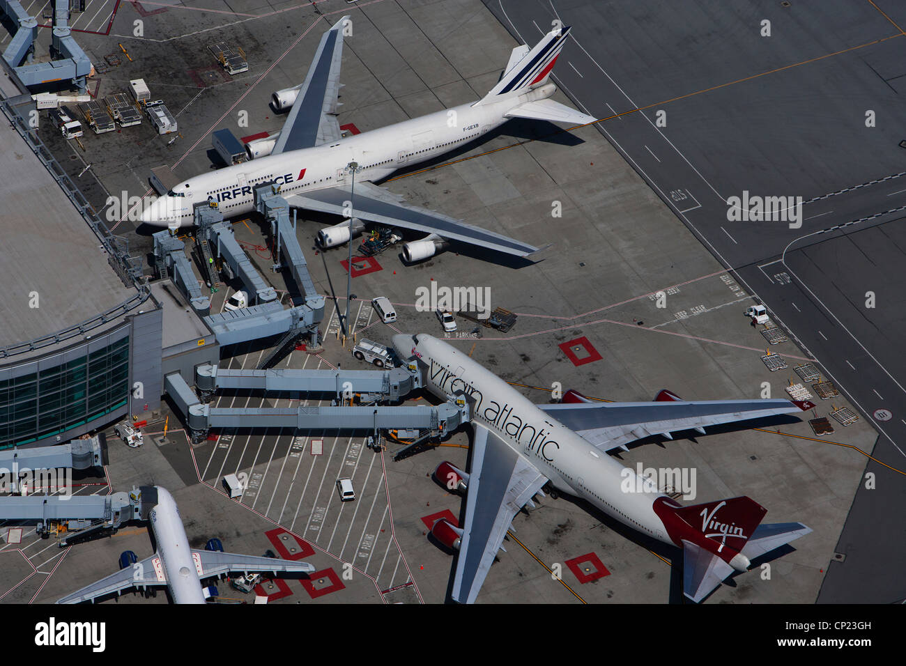 aerial photograph Virgin Atlantic, Air France, San Francisco International airport SFO Stock Photo