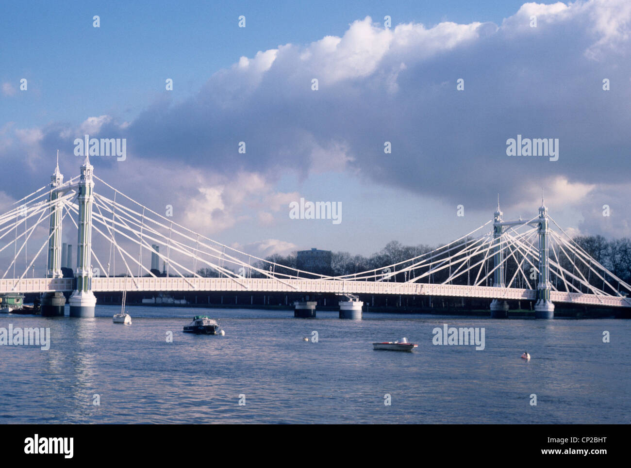 The albert bridge hi-res stock photography and images - Alamy
