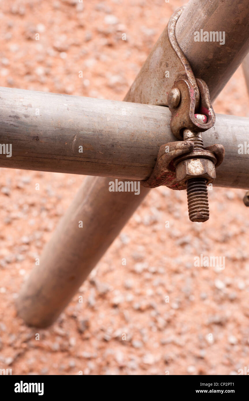 Scaffold connectors joining scaffolding poles together Stock Photo Alamy