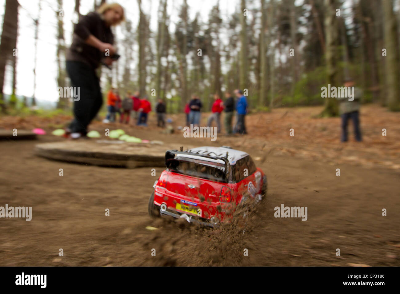 remote control dirt track cars