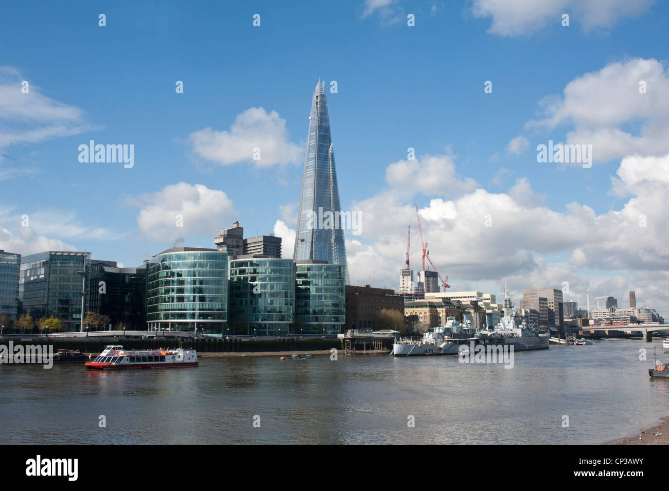 Uk tallest free standing structure hires stock photography and images