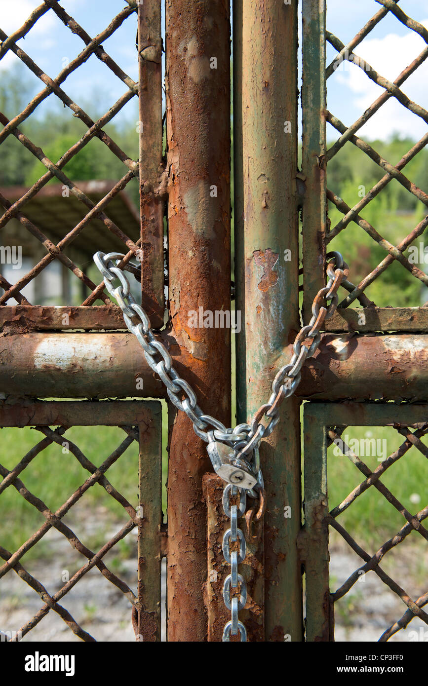 a chain close the gate Stock Photo