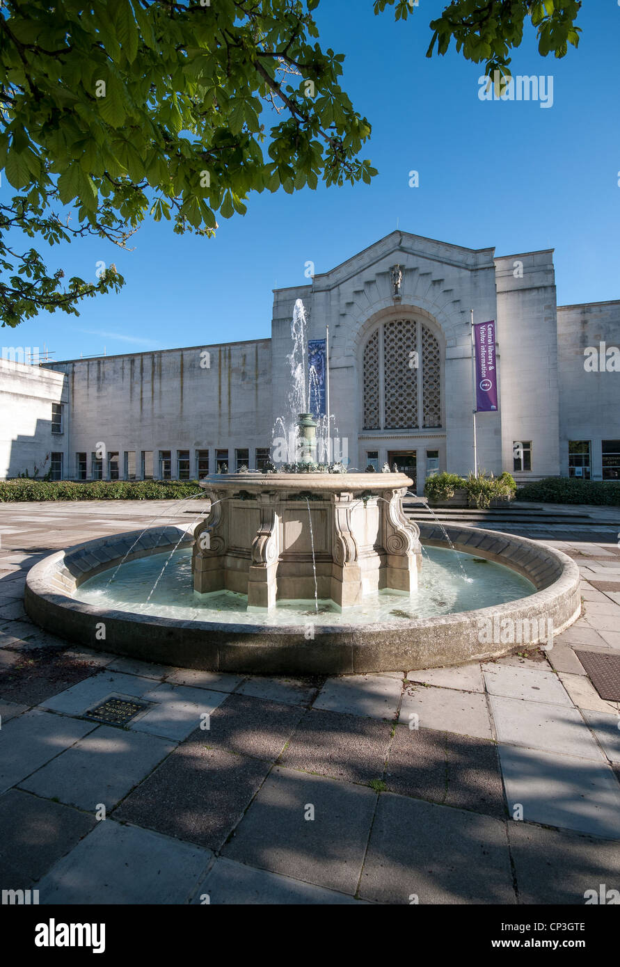 Southampton City Art Gallery located in the Civic Centre. Hampshire, England, UK Stock Photo Alamy
