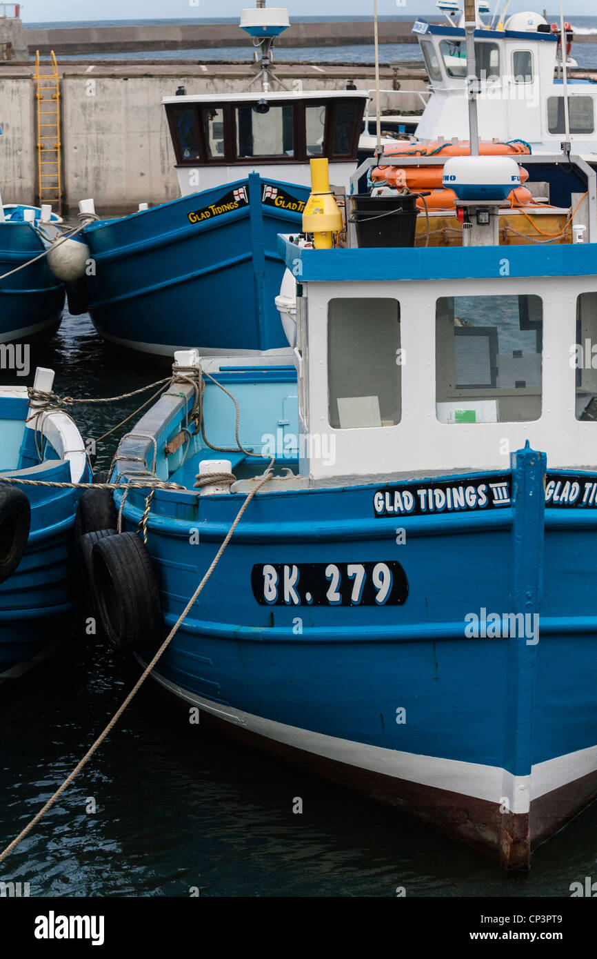 Boat moored in harbour, seahouses Stock Photo - Alamy
