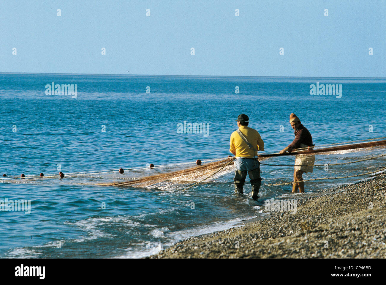 CALABRIA, Statues (RC). Bottom trawling THAT SEINER Stock Photo