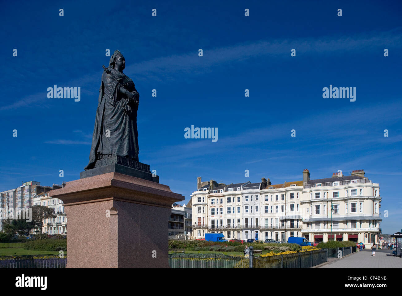 United Kingdom England East Sussex Hastings. bronze statue of Queen Victoria, Warrior Square (1902), sculptor FJ Williamson Stock Photo