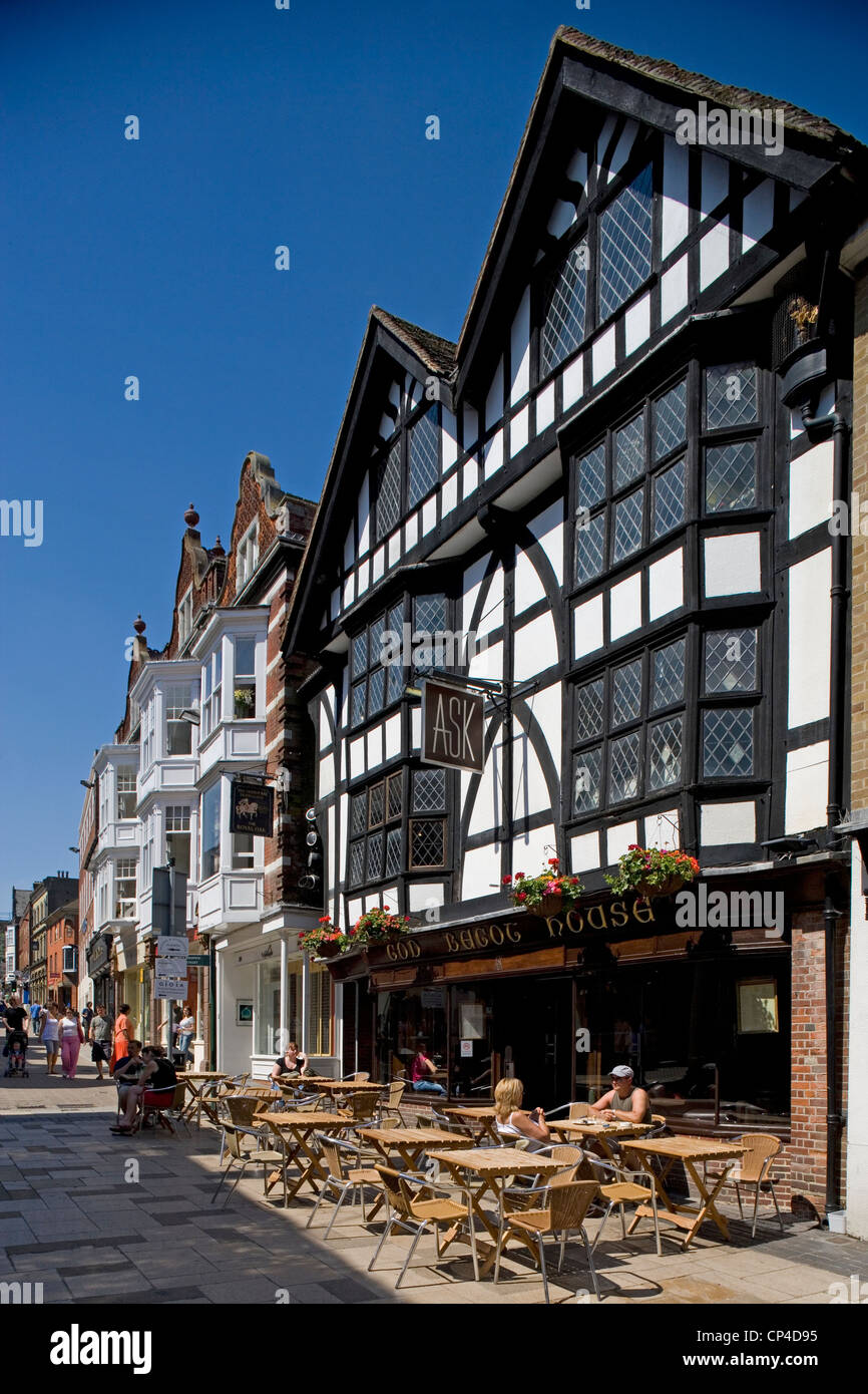 United Kingdom England Hampshire Winchester. High Street, pedestrian street with shops houses in traditional style. In Stock Photo