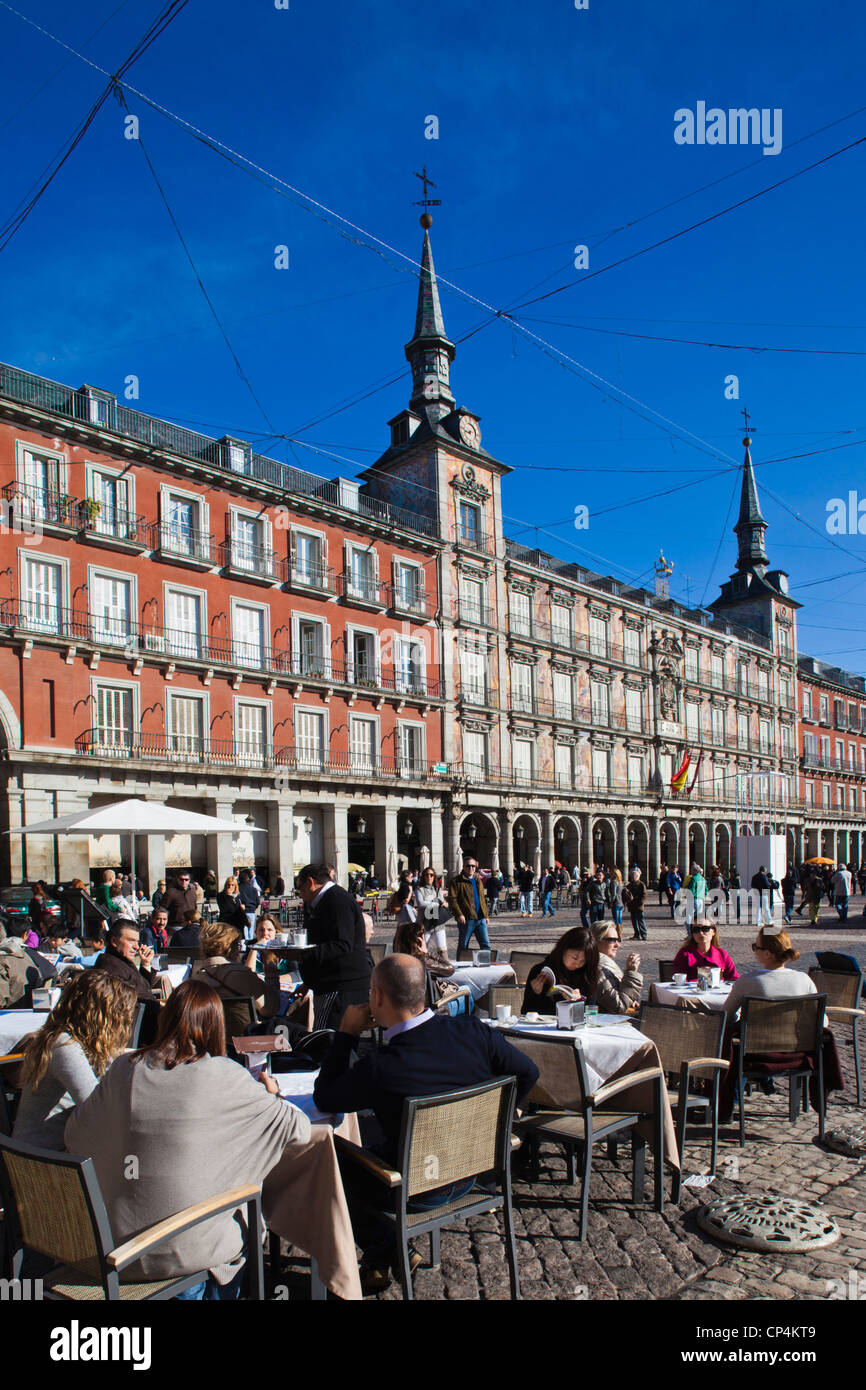 Plaza mayor madrid area hi-res stock photography and images - Alamy
