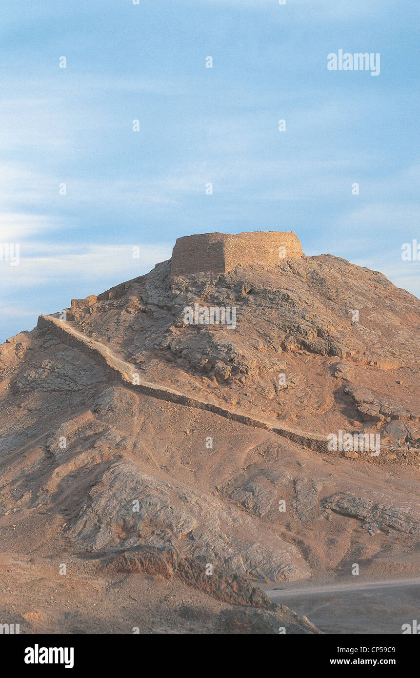 Iran - Yazd. The Tower of Silence, was the main burial site. Stock Photo