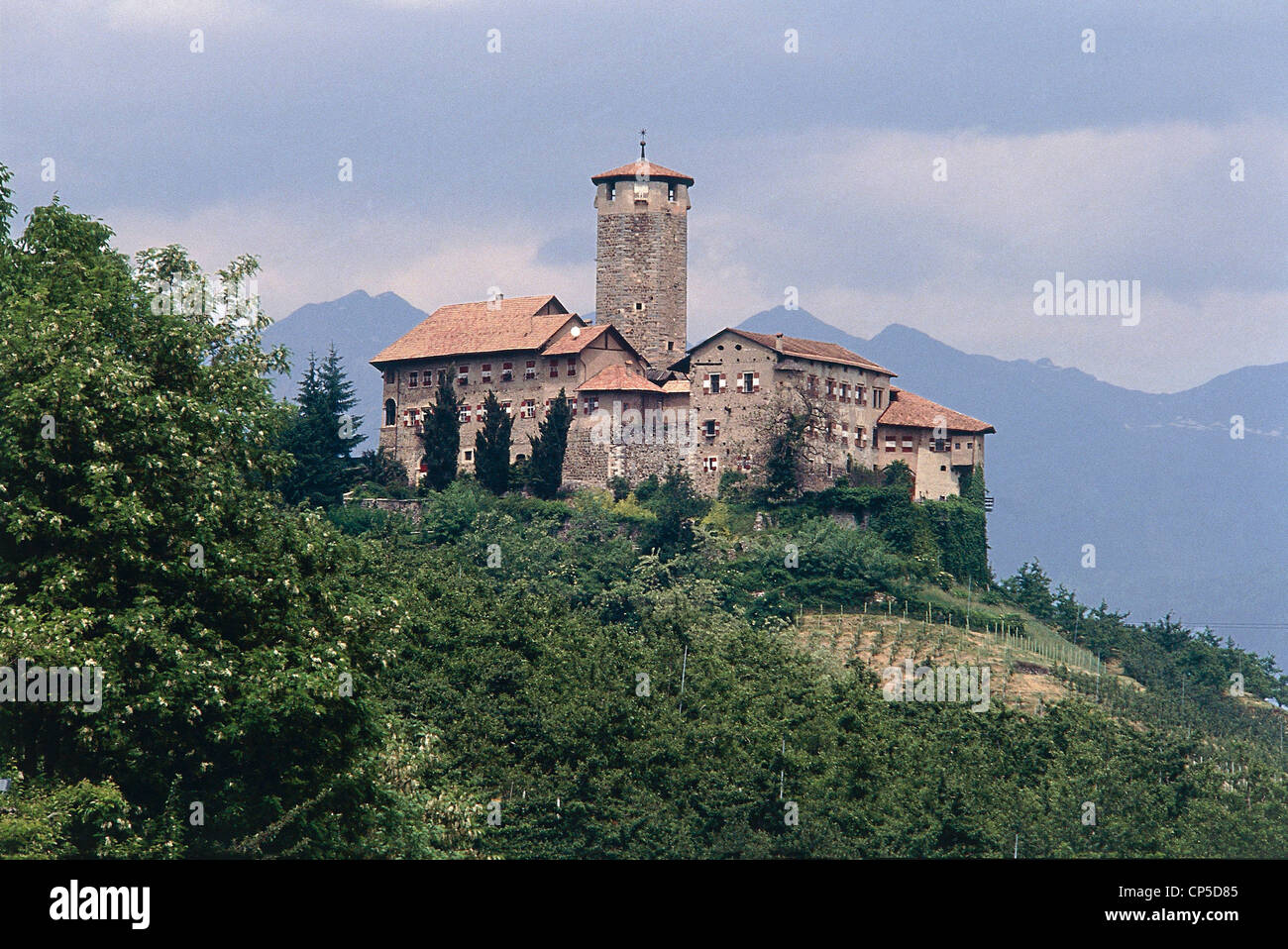 The Castle of Lucretia (1997)