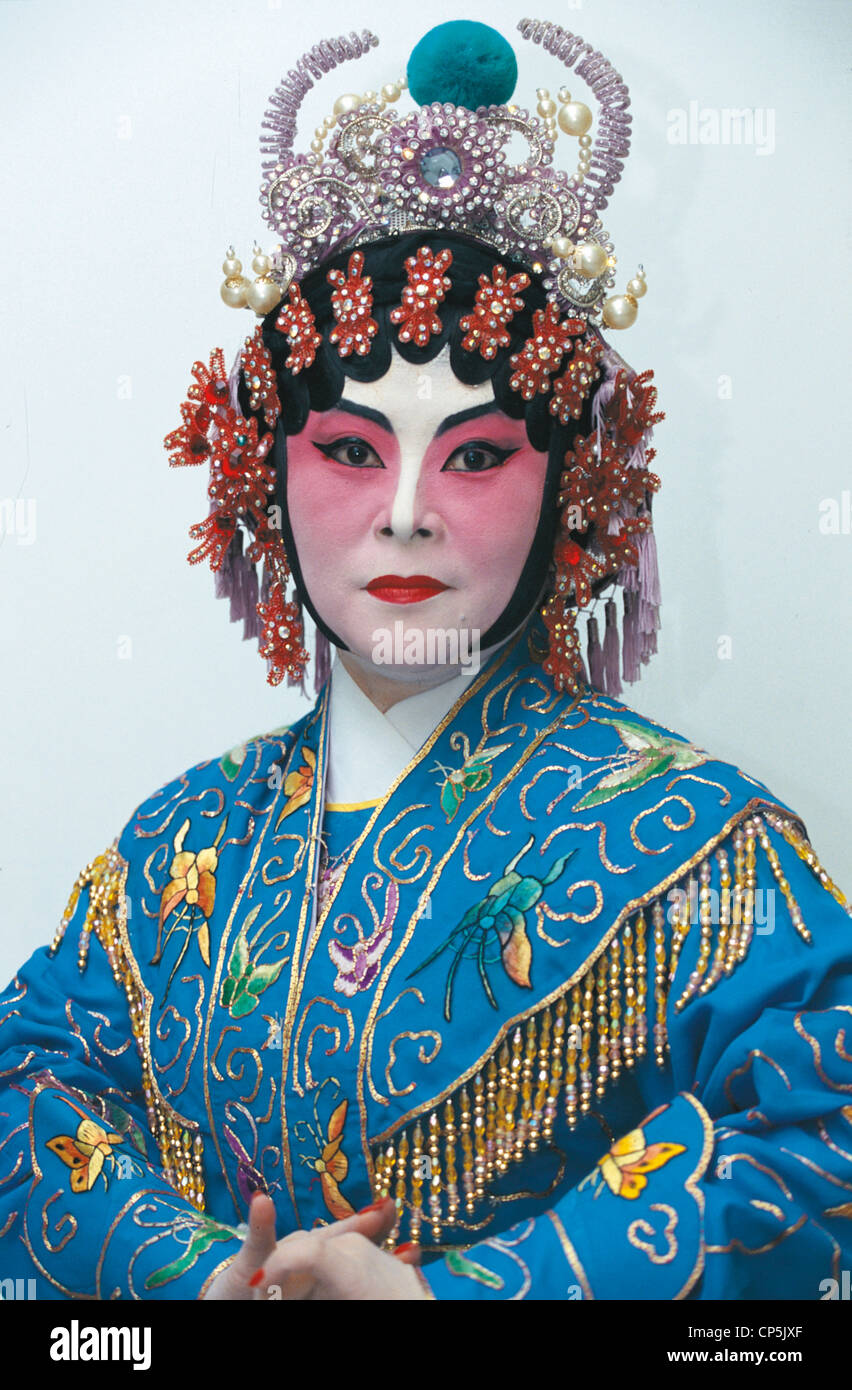 Actor in costume hi-res stock photography and images - Alamy