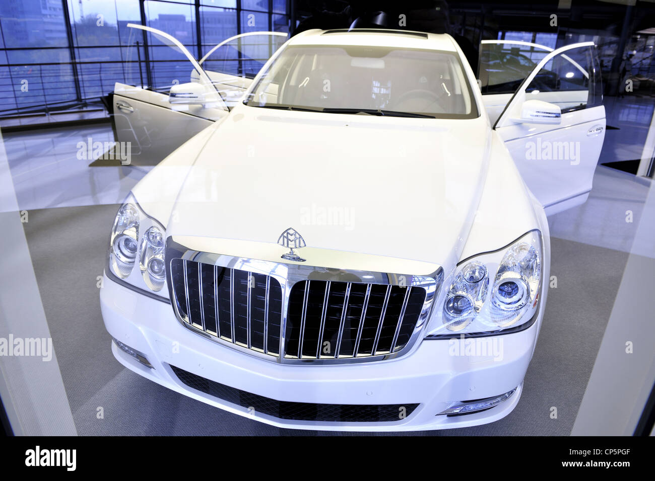 berlin, car, mercedesbenz, maybach, chrysler, berlin, germany, europe