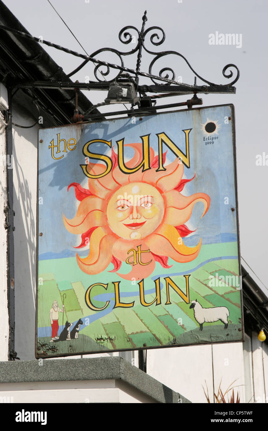 Sun Inn Sign Clun Shropshire England UK Stock Photo - Alamy