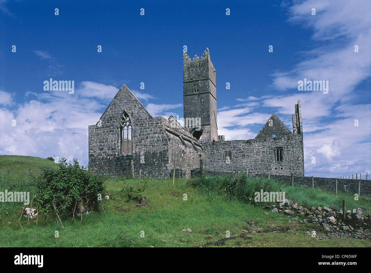 Ireland County Mayo Ballina ROSSERK RUINS OF THE ABBEY Stock Photo Alamy