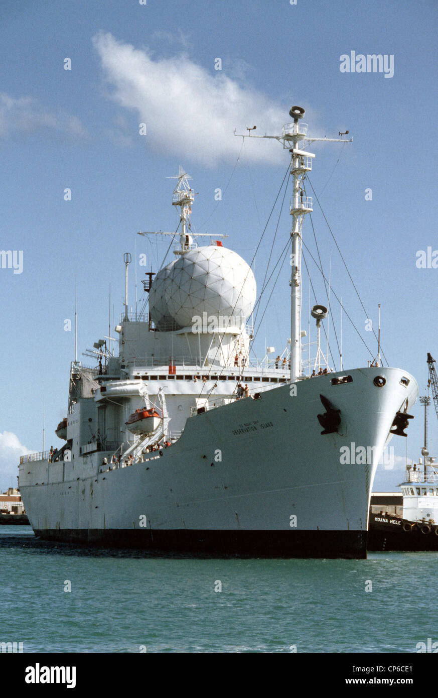 A starboard bow view of the missile range instrumentation ship USNS OBSERVATION ISLAND (T-AGM 23). Stock Photo