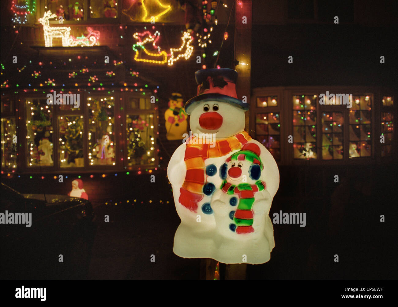 Christmas lights light up a house Stock Photo Alamy