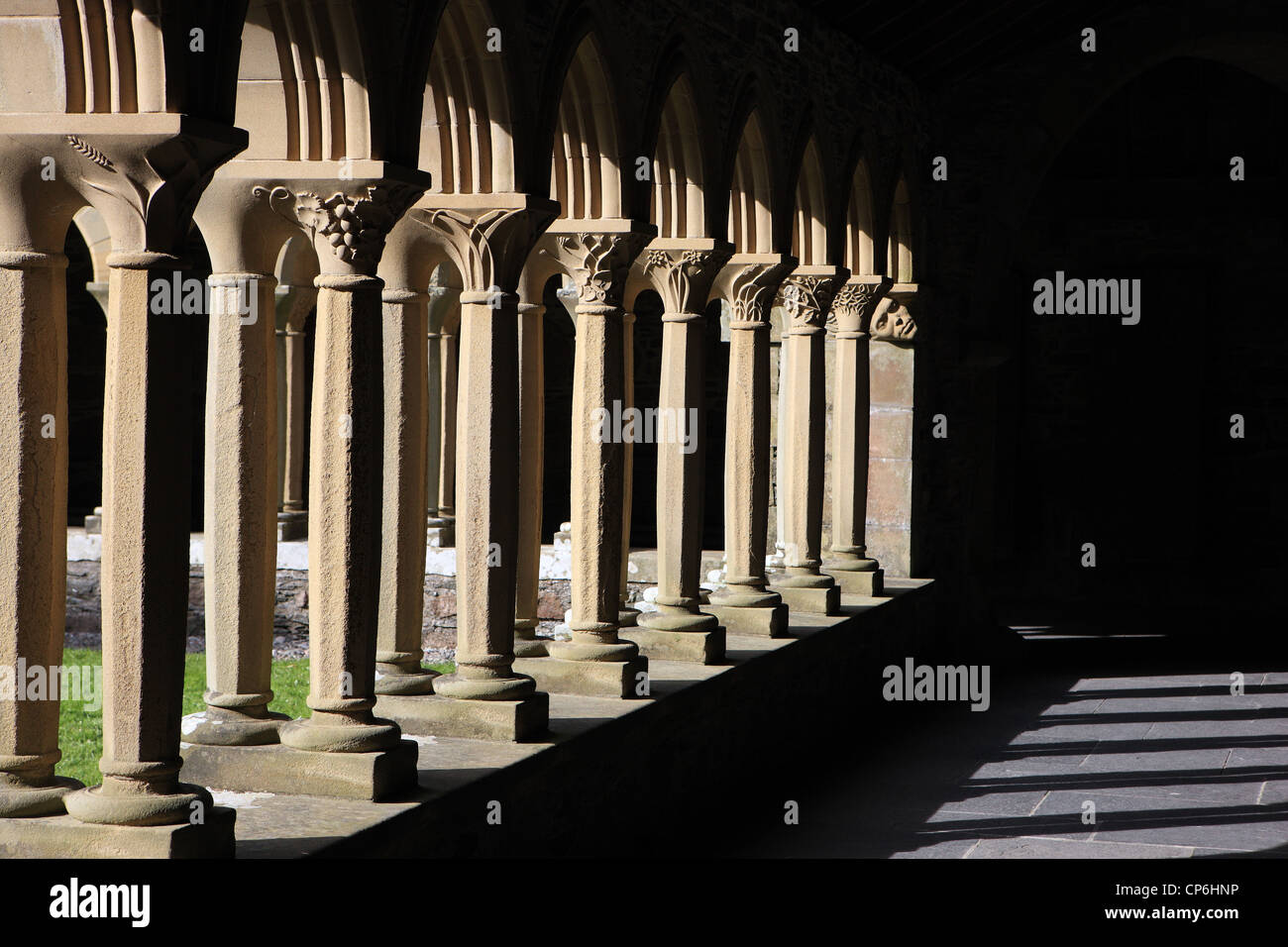 The cloisters of Iona Abbey sculptured by Chris Hall Stock Photo