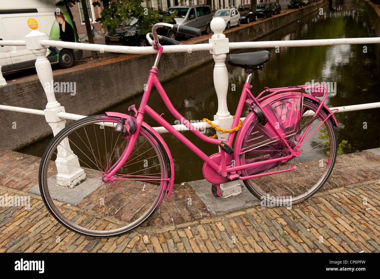 Pink bicycle netherlands hi res stock photography and images Alamy