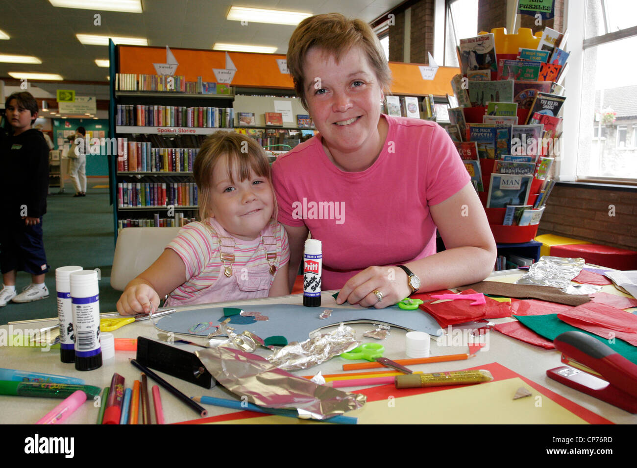 Big family learning day in Chippenham library Stock Photo Alamy