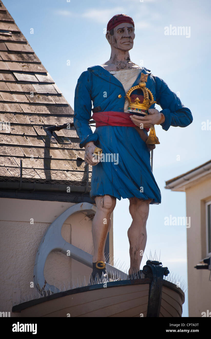 SHOREHAM-ON-SEA, WEST SUSSEX, UK - APRIL 30, 2012:   Buccaneer statue outside the Crown & Anchor pub Stock Photo