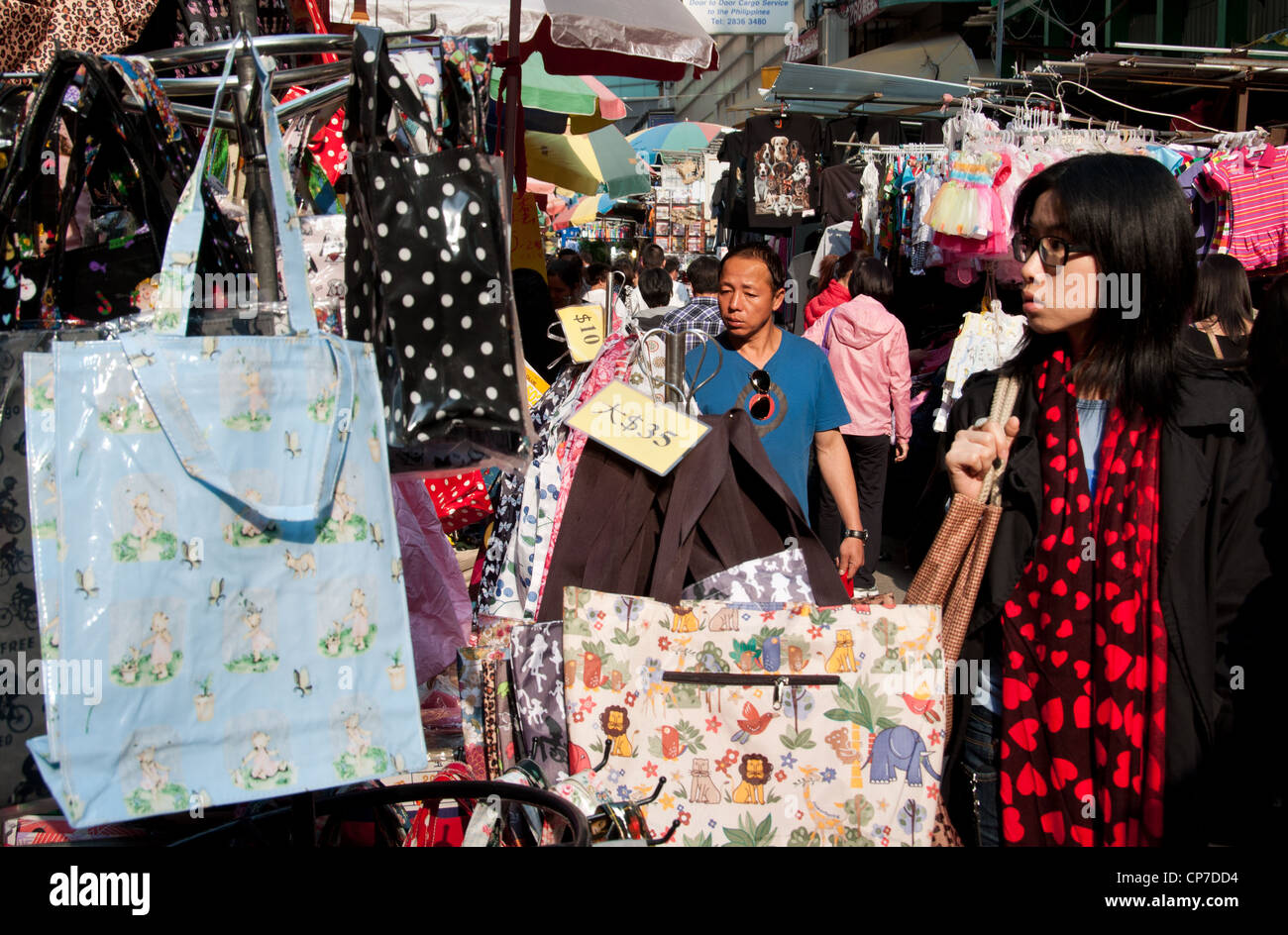 Shopping at Wan Chai Market, Hong Kong Stock Photo Alamy