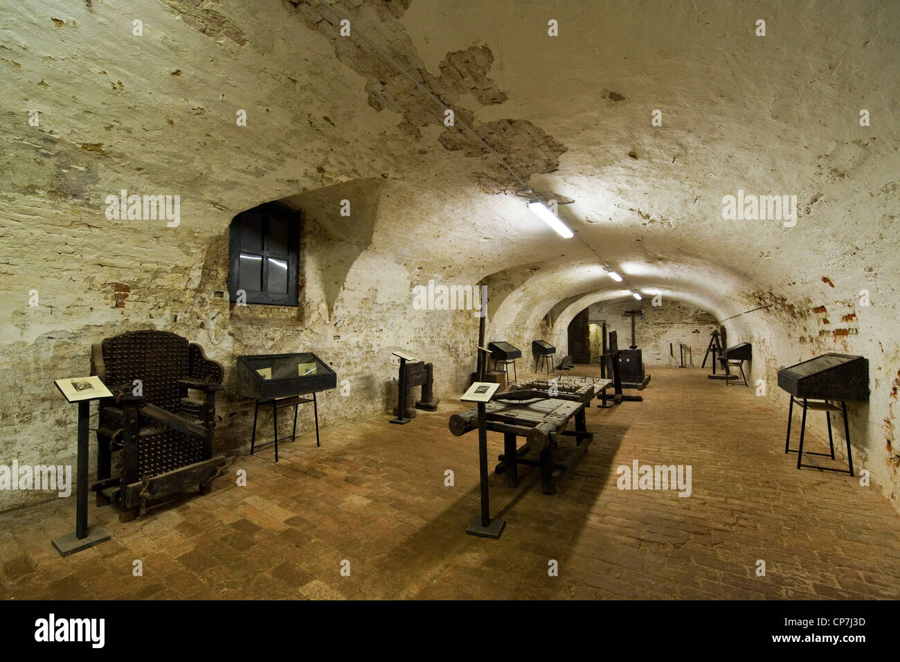 Italy lombardy sforza soncino castle torture chamber hi-res stock ...