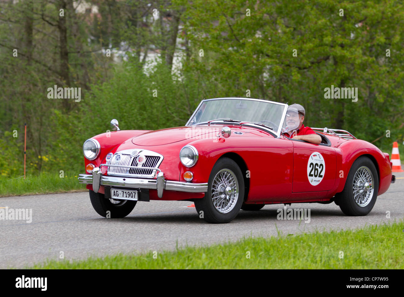Mg mga 1600 hi-res stock photography and images - Alamy