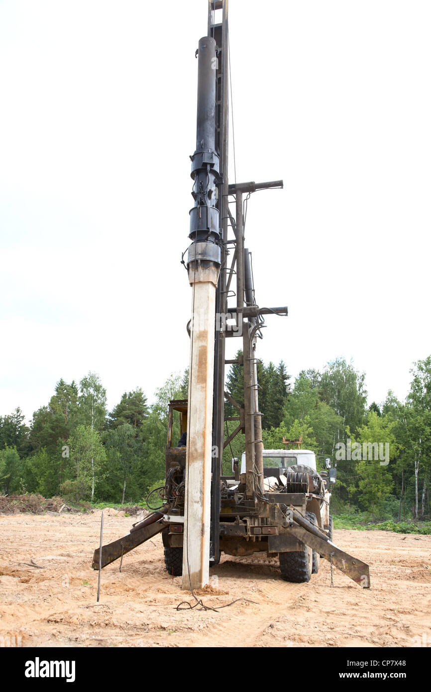 pile driver performs work Stock Photo