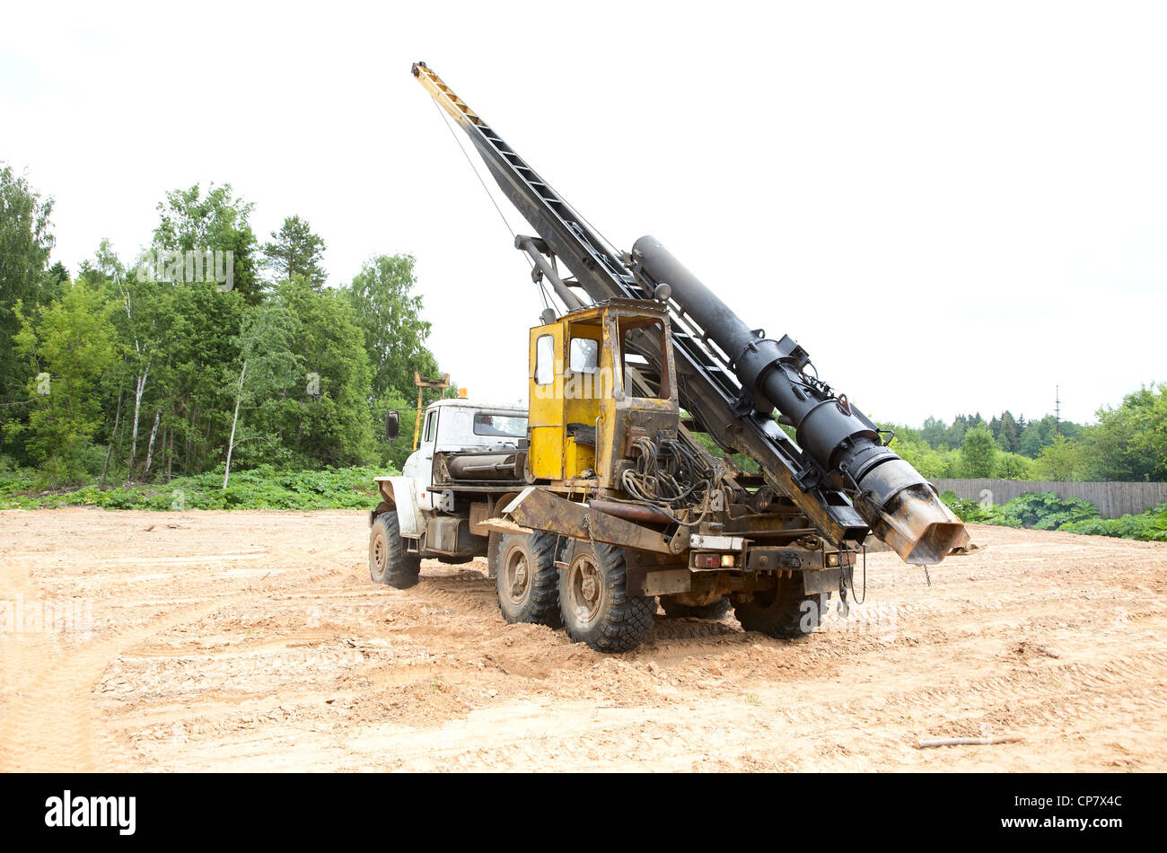 pile driver performs work Stock Photo