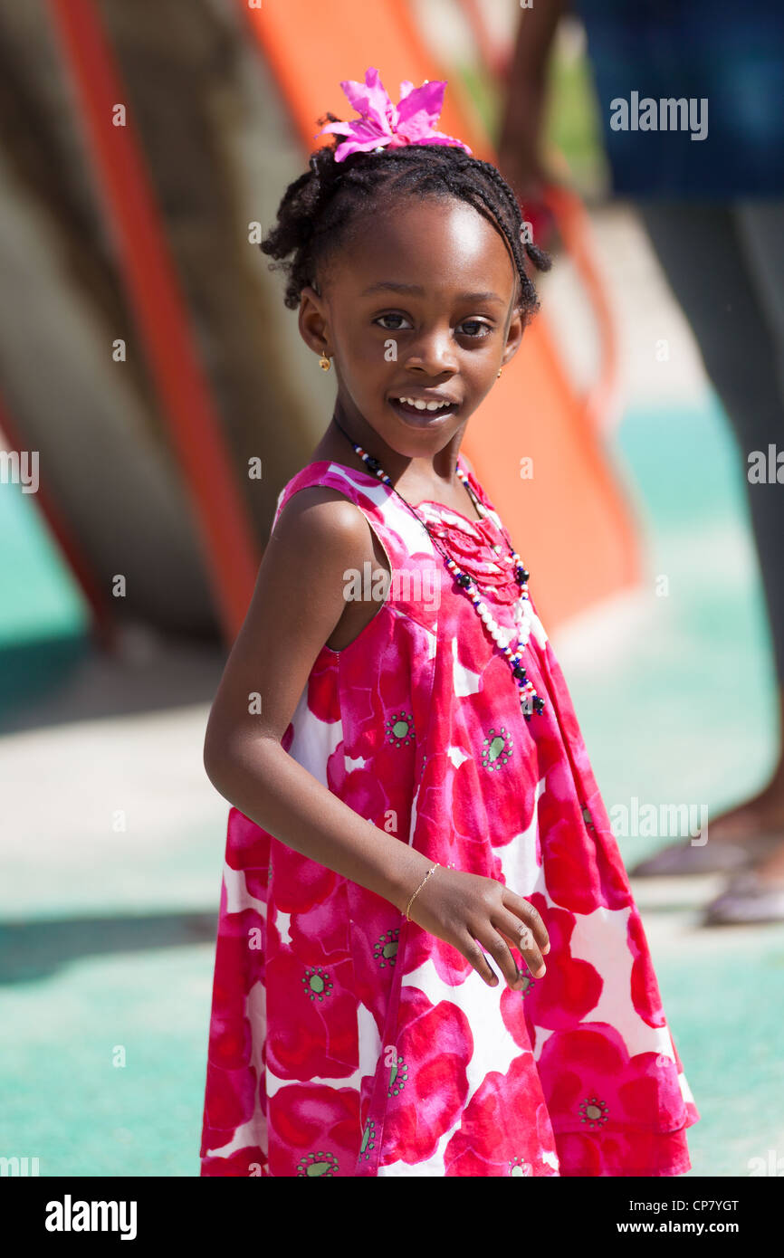 Outdoor portrait of a cute african american little girl Stock Photo - Alamy