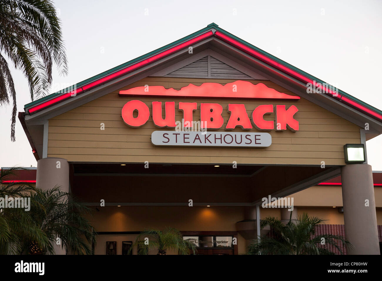 Outback steakhouse logo hires stock photography and images Alamy