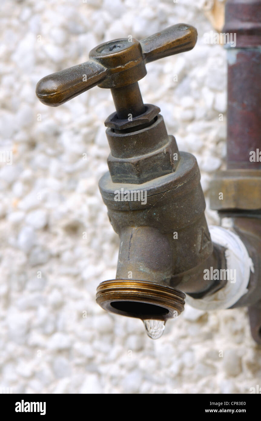 Dripping Outdoor Water Faucet Stock Photo 48121528 Alamy