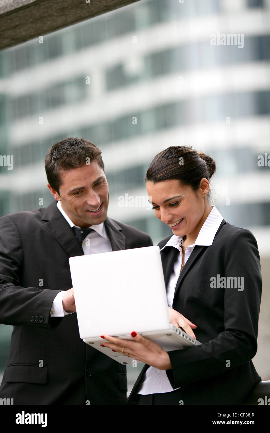 Colleagues stood together hi res stock photography and images Alamy