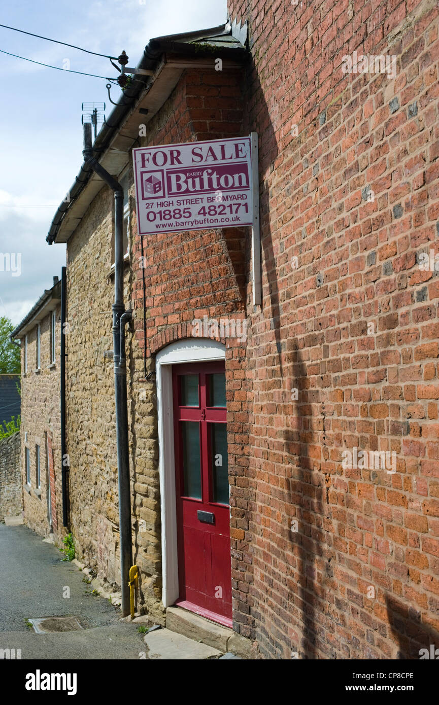 House for sale in Bromyard Herefordshire England UK Stock Photo Alamy