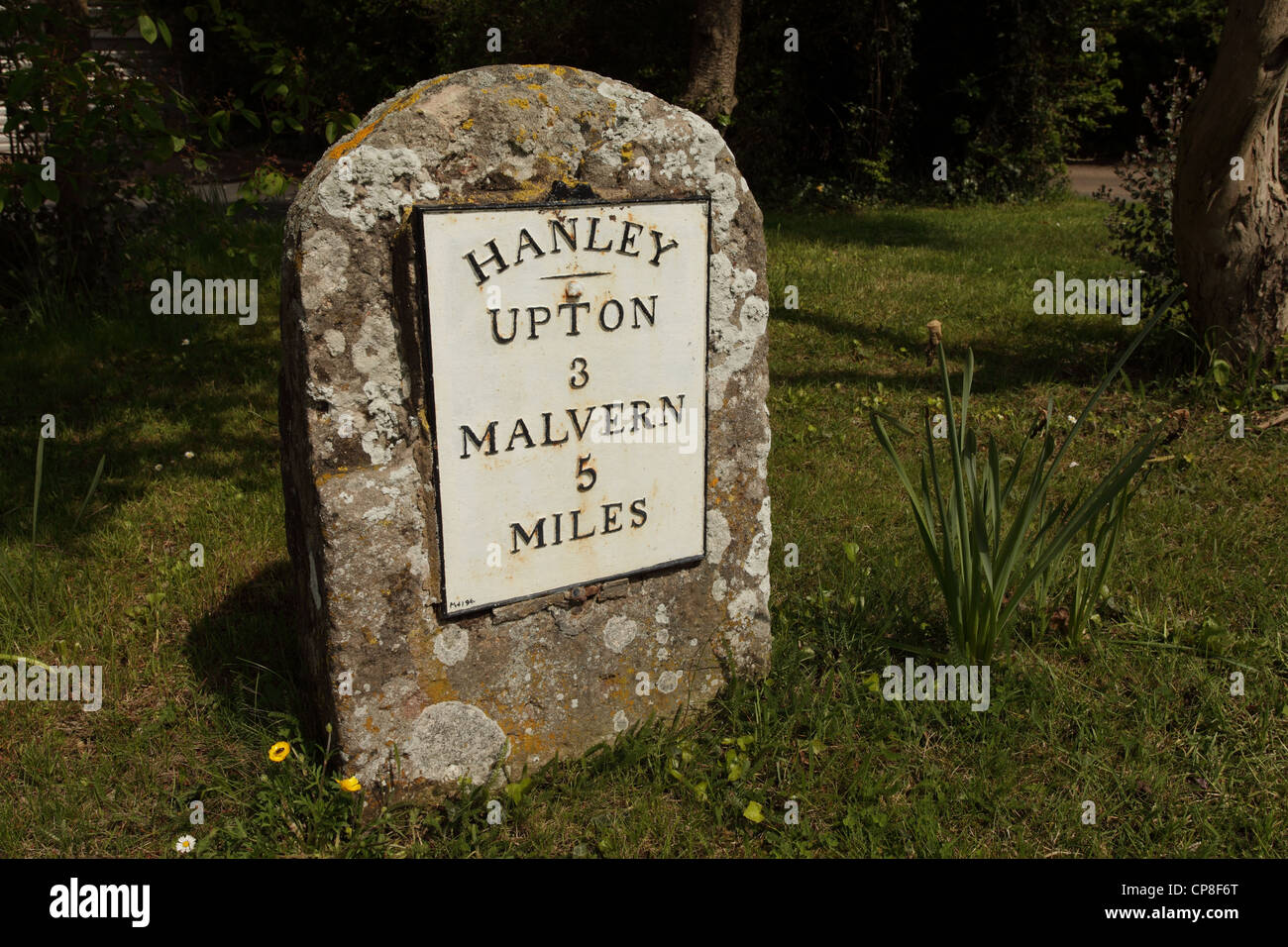 Milestone showing distance from Hanley Swann to Malvern and Upton on