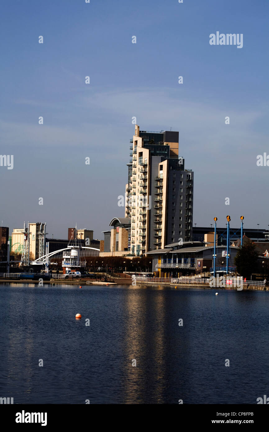 Old ontario basin salford quays hires stock photography and images Alamy