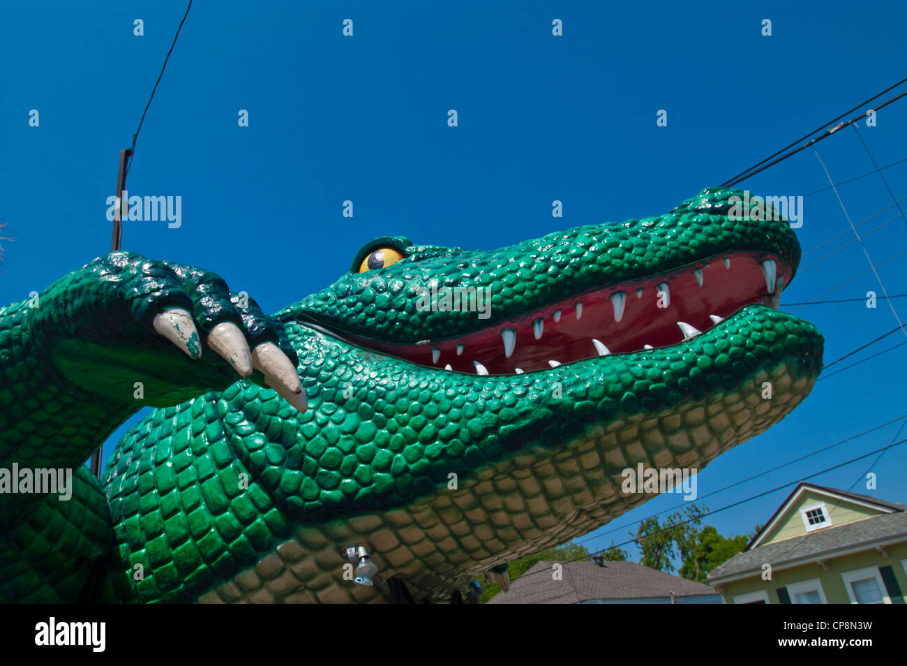 Alligator float mardi gras hi-res stock photography and images - Alamy