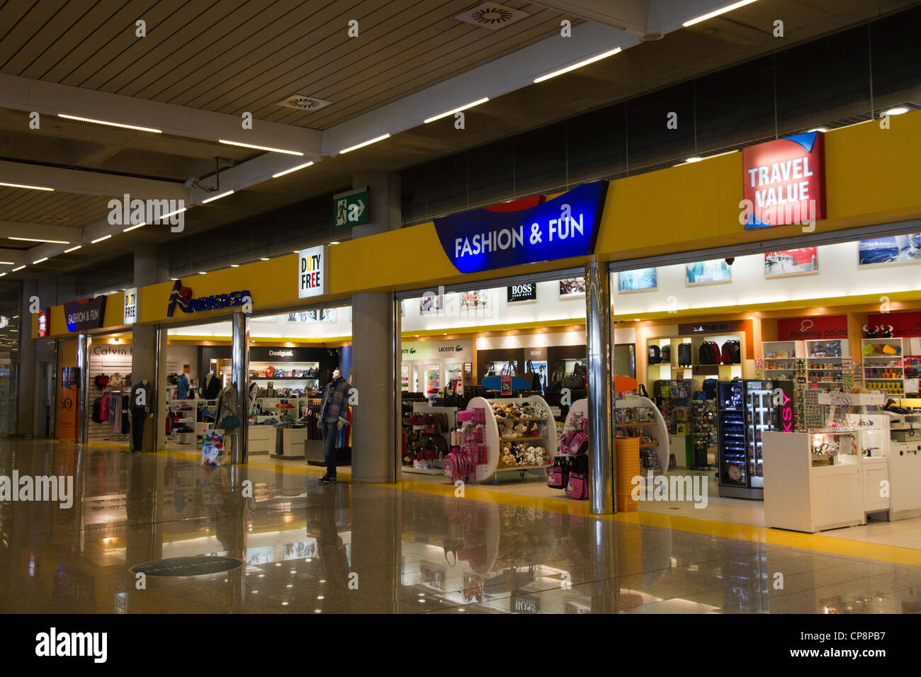 Duty free shop palma airport hi-res stock photography and images - Alamy