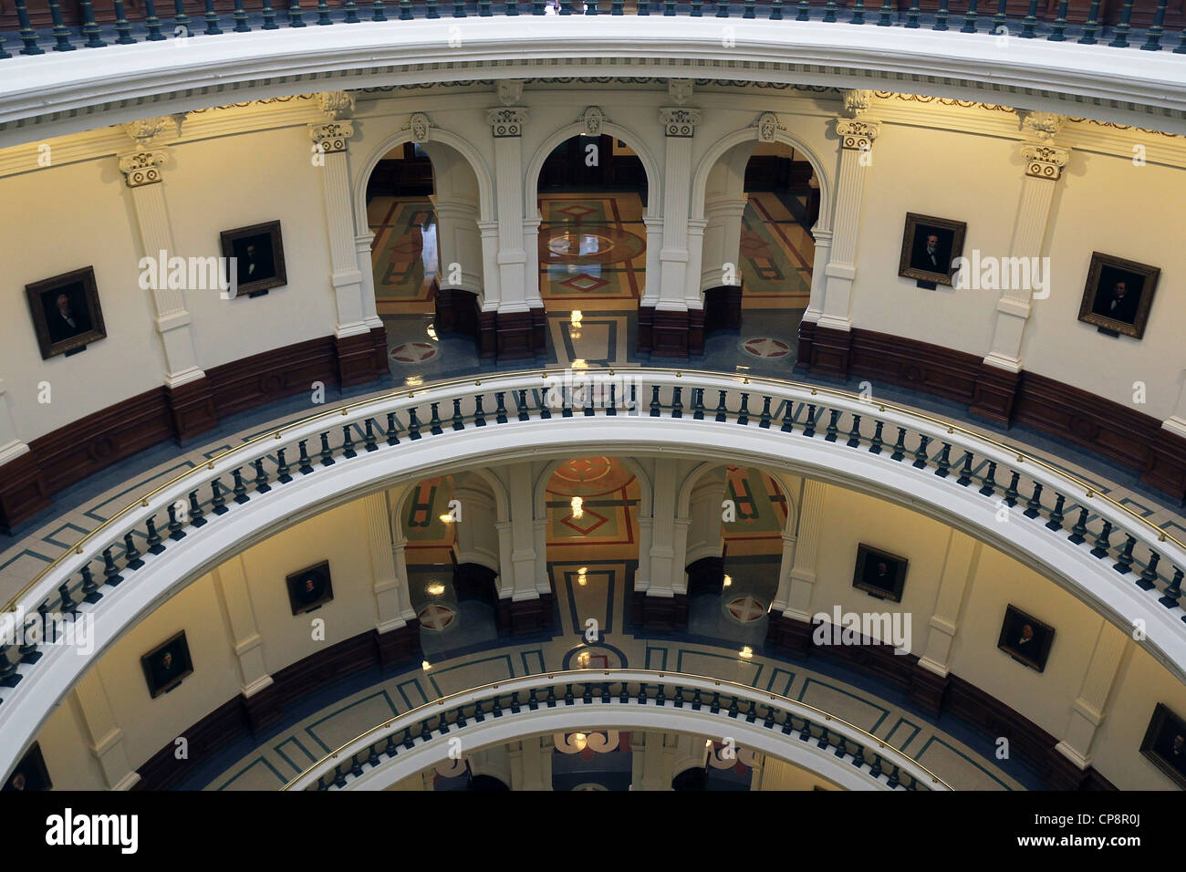 Capitol rotunda hi-res stock photography and images - Alamy