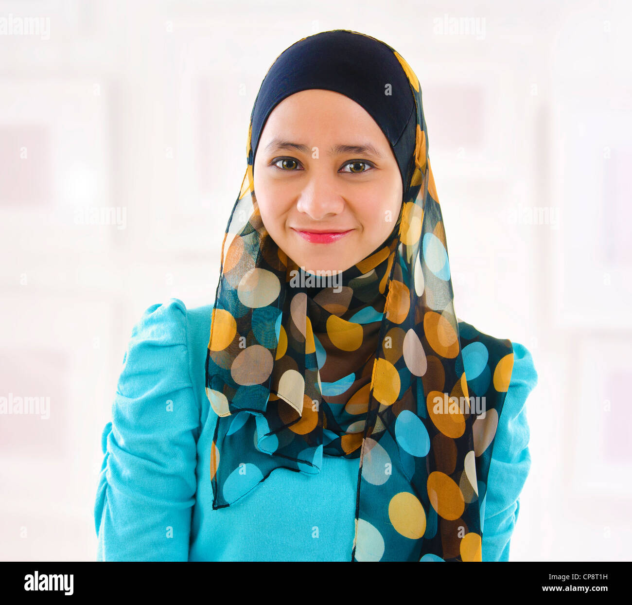 Young muslim malay girl traditional hi-res stock photography and images -  Alamy