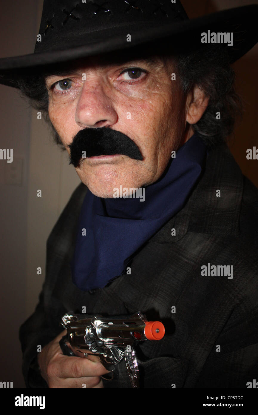 Cowboy fancy dress man hi-res stock photography and images - Alamy