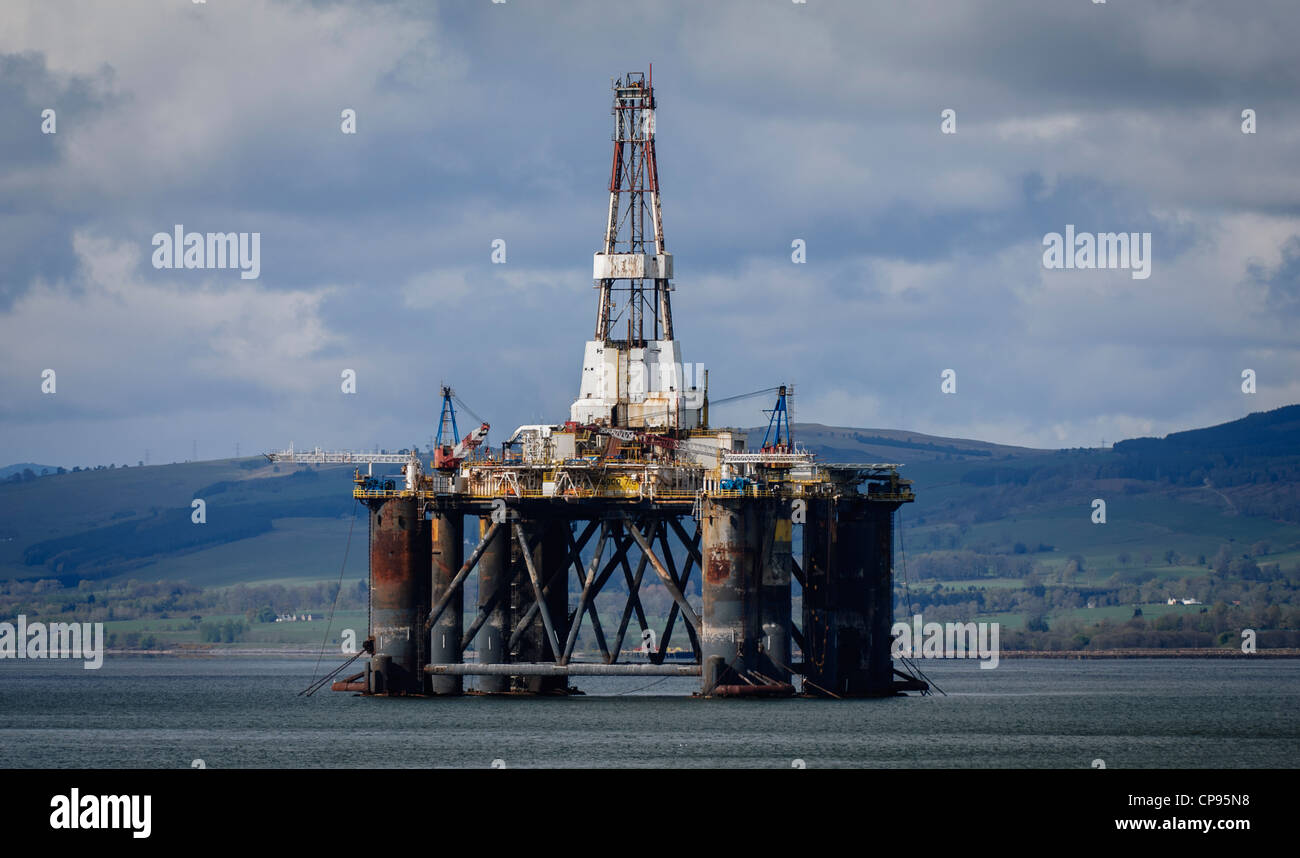 Oil rig at anchor in deep water in the Cromarty Firth, Scotland Stock Photo