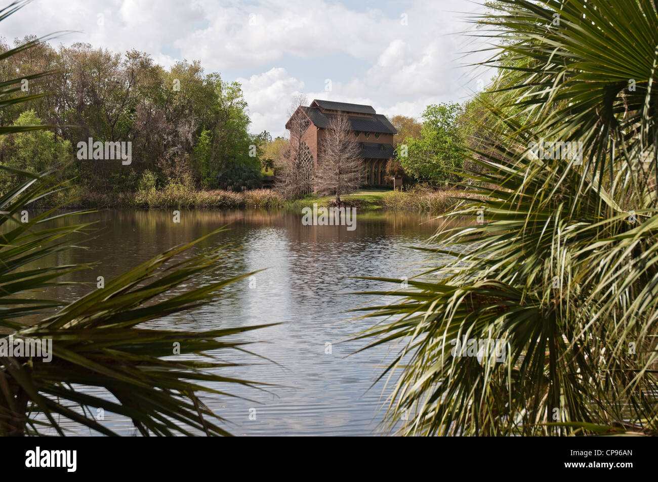Baughman Meditation Center on Lake Alice at the University of Florida